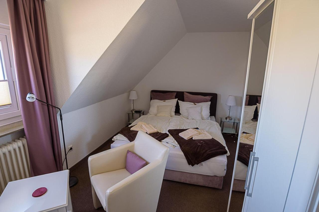 Pension Luuward 3 Sterne Superior Hotel Wenningstedt-Braderup Exteriör bild
