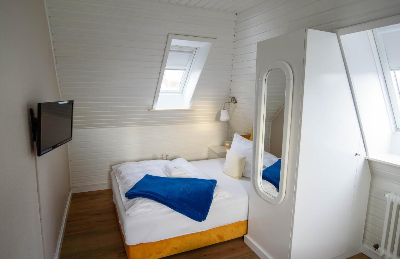 Pension Luuward 3 Sterne Superior Hotel Wenningstedt-Braderup Exteriör bild