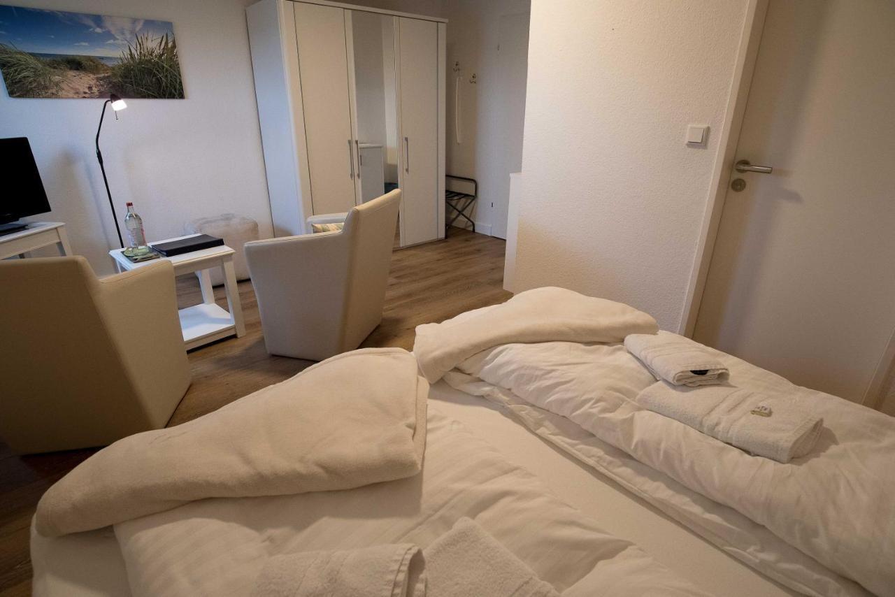 Pension Luuward 3 Sterne Superior Hotel Wenningstedt-Braderup Exteriör bild
